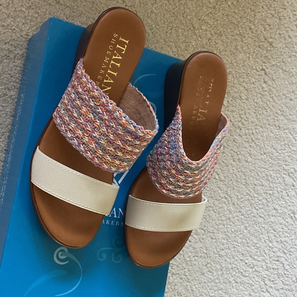 Italian Shoemakers Shoes - Italian Shoemakers Women's Woven Multicolor Sandals